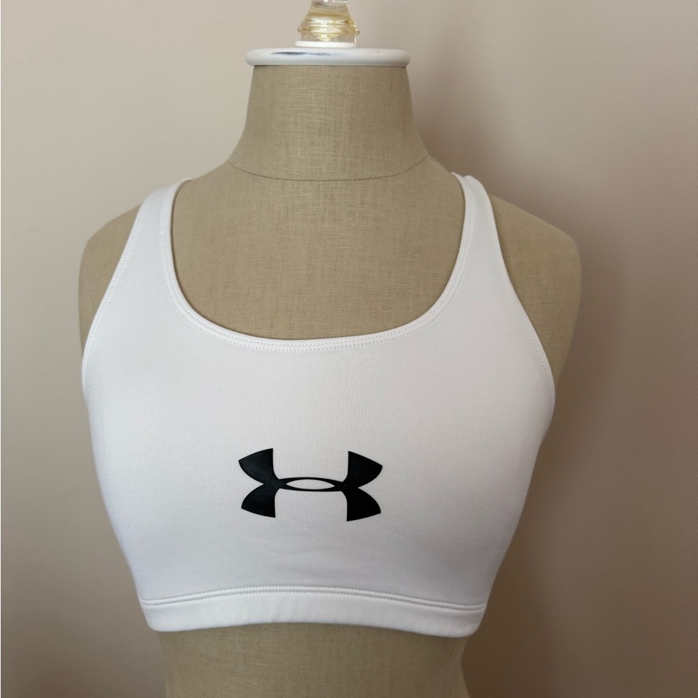 Under Armour White Sports Bra Racerback Design